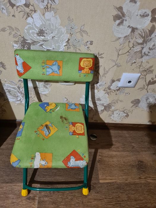 Детский стульчик