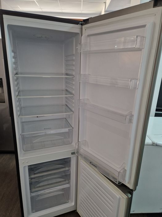 Хладилник с фризер Candy A+