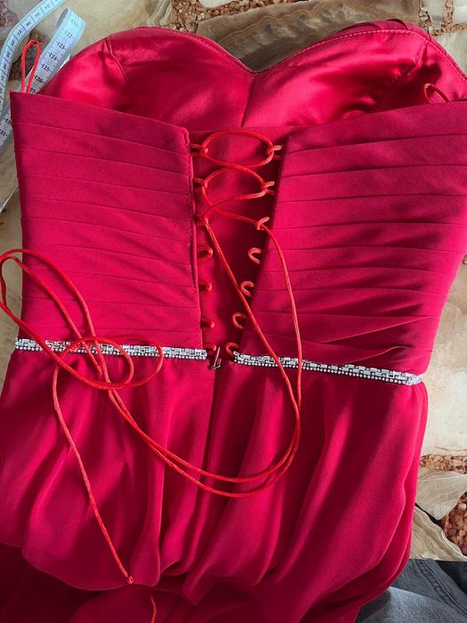 Официална рокля под наем