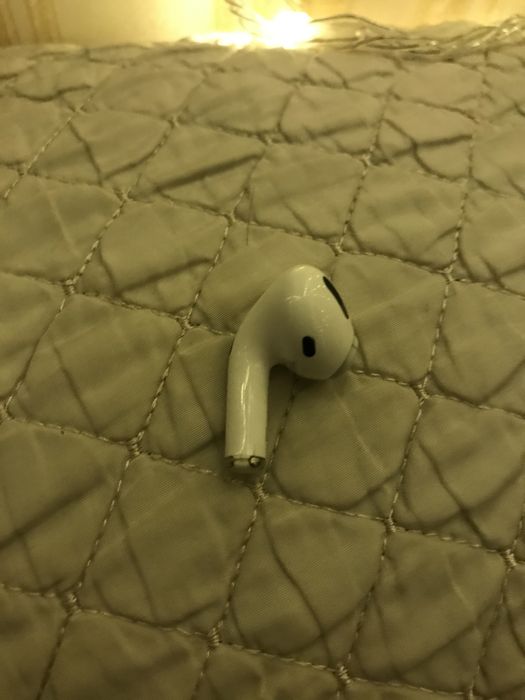 Airpods Pro 1 версии
