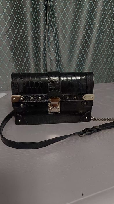 Продаю итальянскую сумочку