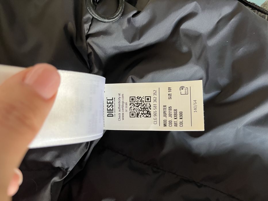 Оригинално Diesel яке за 10 г дете