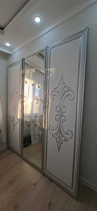 Тройное роликовый двери для шкаф