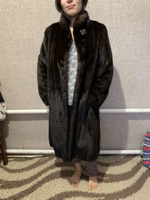 Продам норковую шубу