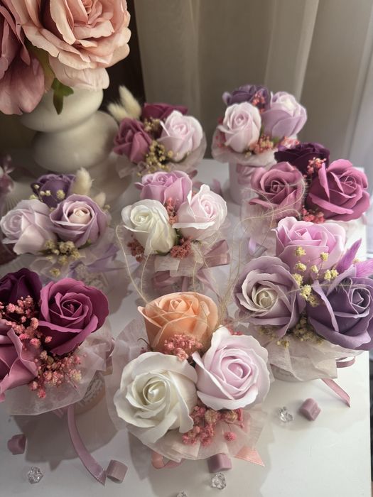 Луксозни букети от вечни сапунени рози/кутии/пликове/мече/картина