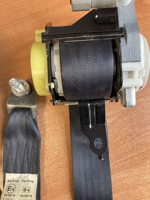 Предпазен колан Mazda 3