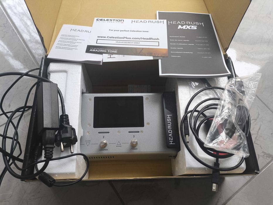 Headrush MX5 -Мултиефект / процесор за китара .