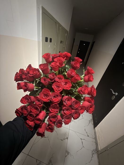 51шт. Розы  60см