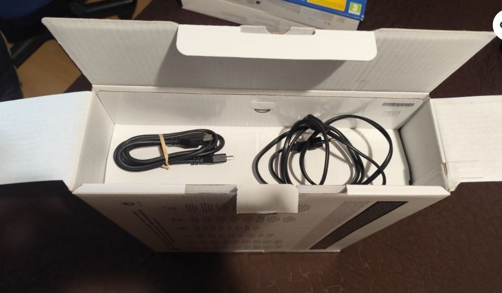 Продавам /Playstation 4 Pro/1TB/