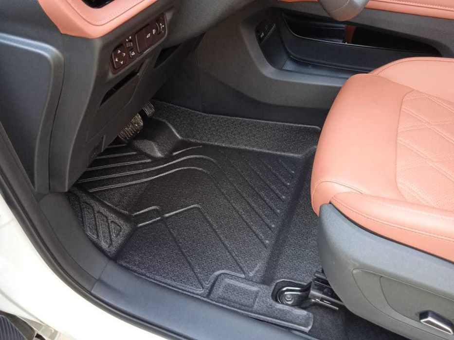 Большой выбор оригинальных ТПЕ ковриков на любое авто!