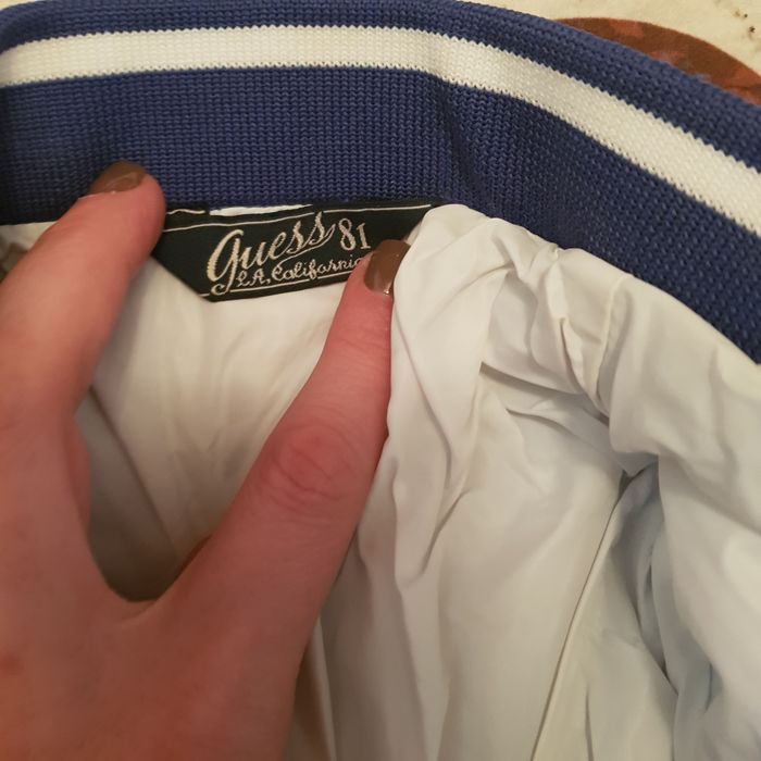 Guess бебешко яке