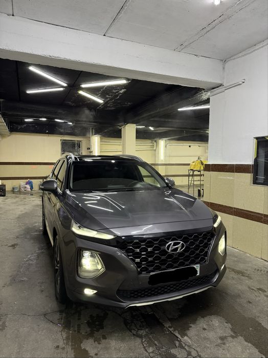 Hyundai Santa Fe 2020 Full