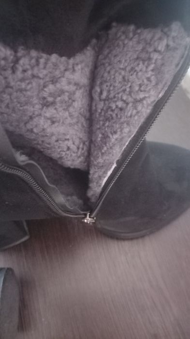 Продаются замшевые батфорды