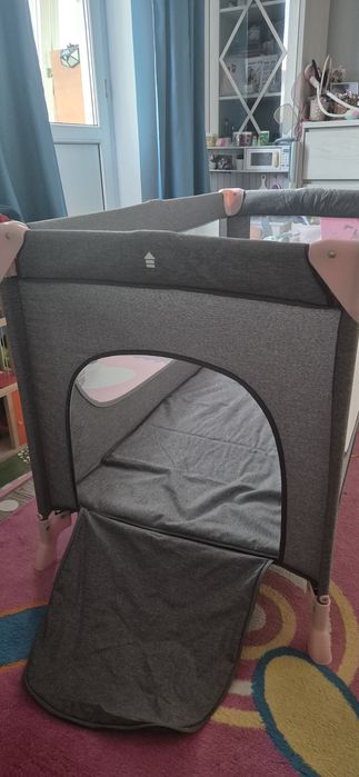 Patut pliant Kinderkraft Joy, Gri/roz cu saltea