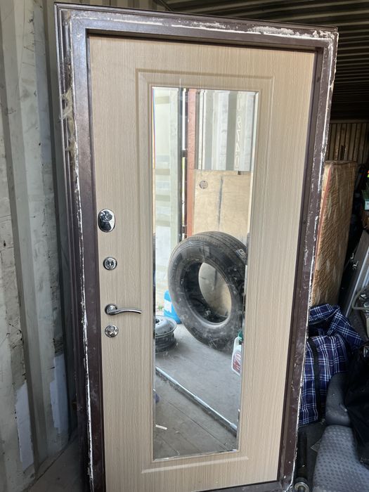 Дверь входная TOREX 200*80см