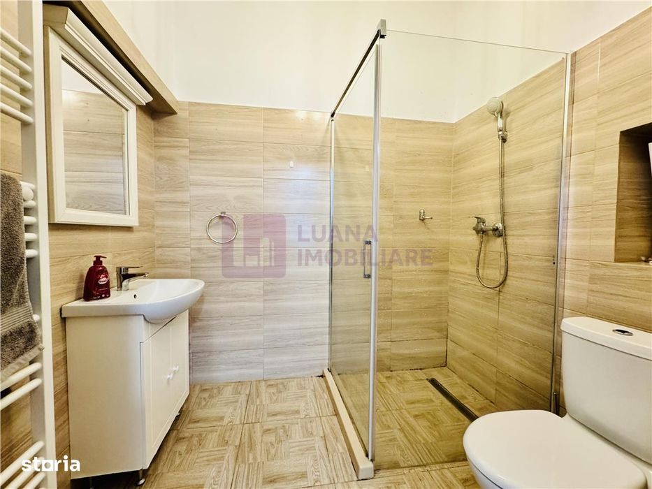 Doua apartamente de vanzare | Ultracentral | Renovate | Curte 100 mp |