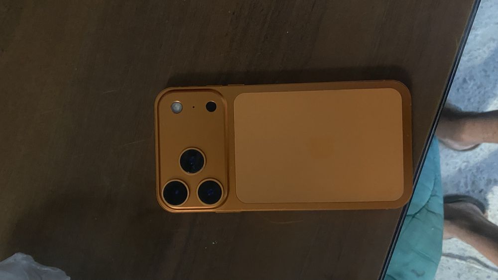 Iphone11 на кормусе 17