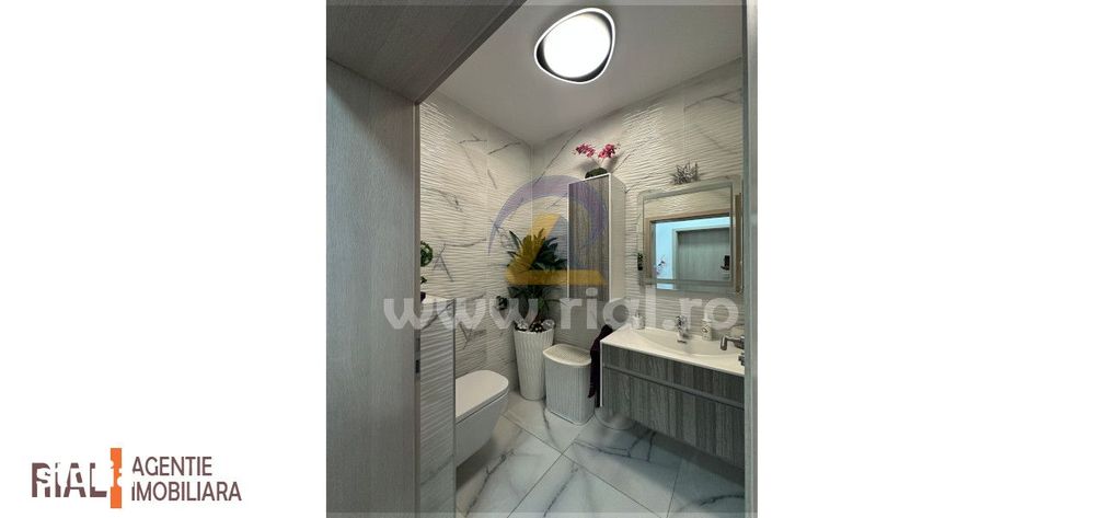 Casă modernă, eficientă energetic | Gata de mutare
