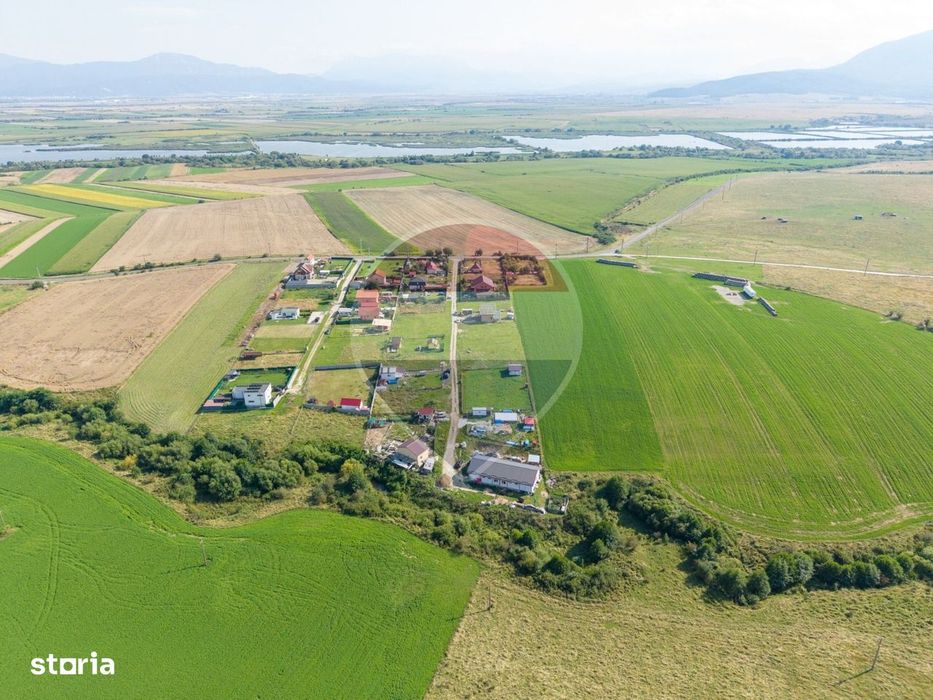 Teren intravilan de vanzare 1.100 mp