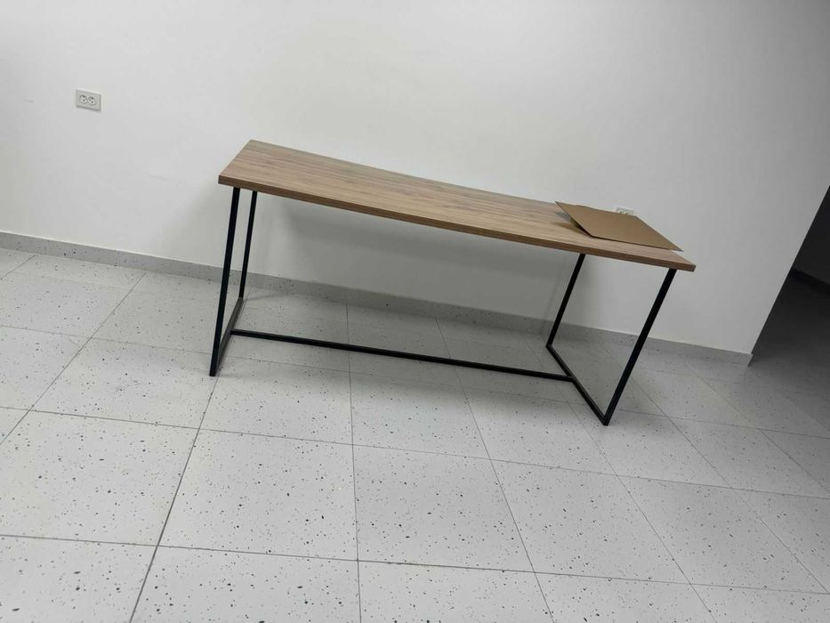 Стол - 2 метр - 30 000 тг