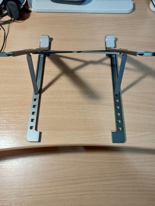 Подставка для ноутбука алюминий