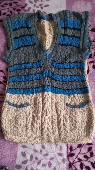 Продам  кофту шерсть,длинный рукав