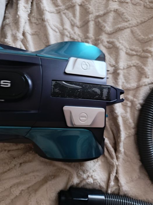 Пылесос мощный новый