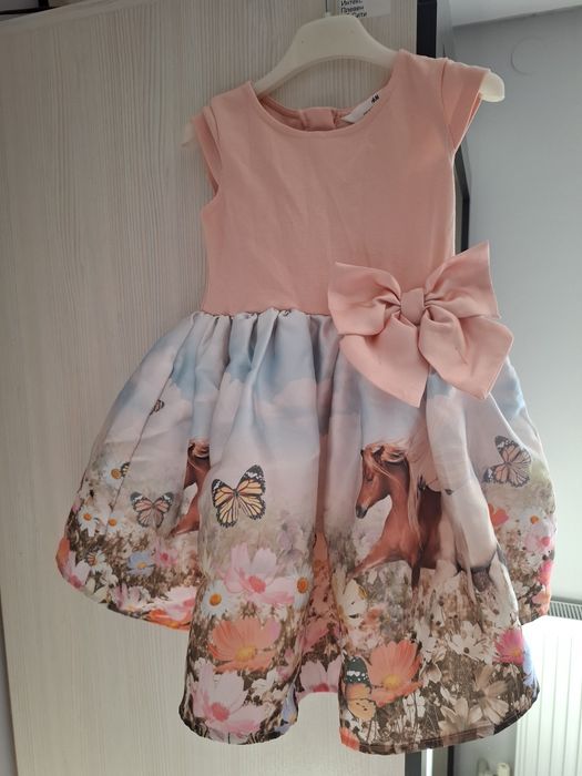 Всичко в обявата по 10 лв Рокля с коланче за момиче 3 -4г.