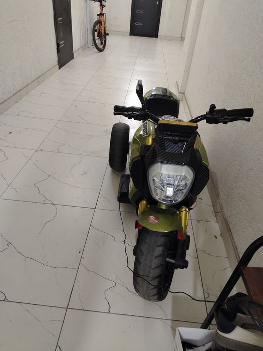 Elektro motosikl sotiladi