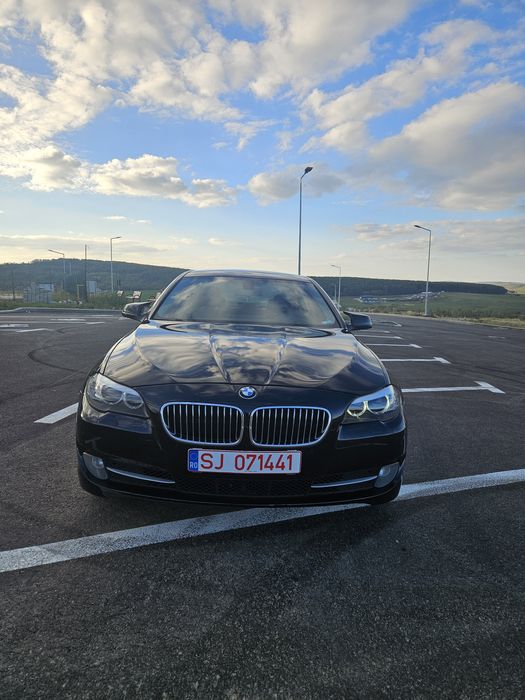 BMW 520D – 184CP / CarPlay / Bi-Xenon / Cameră / 2012