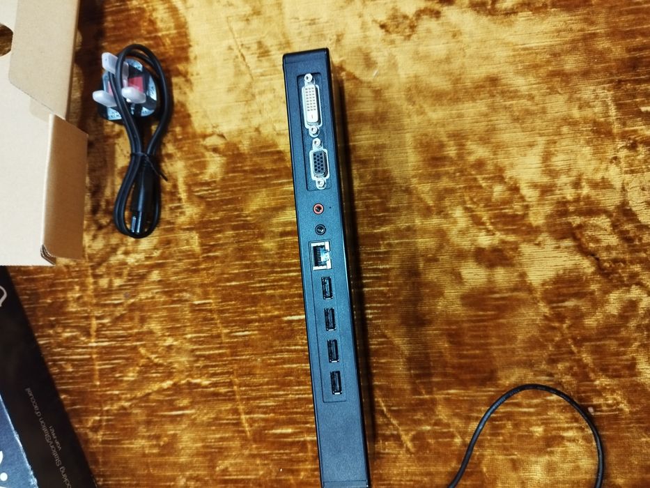 Продавам docking station Sony