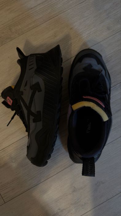 Off White ODSY 1000