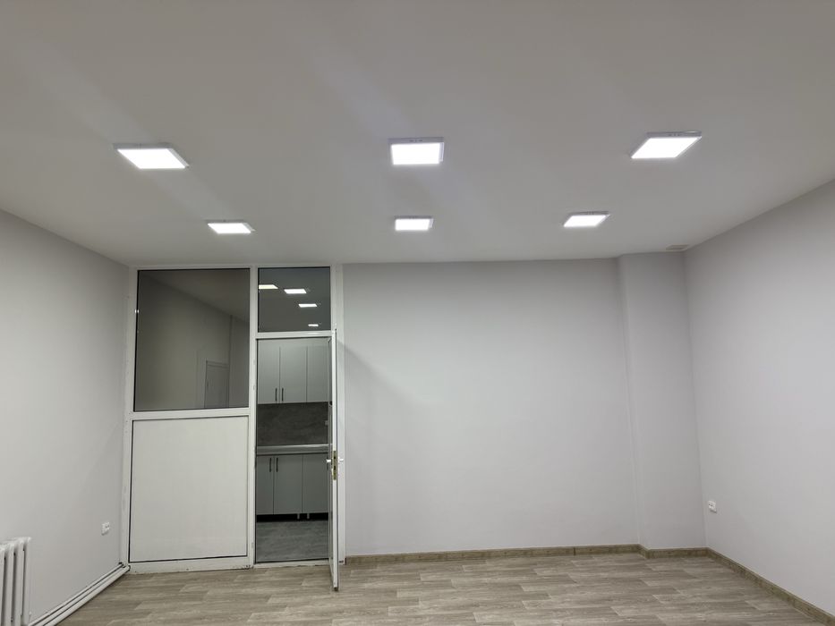 Сдается помешение под офис певый этаж Чиланзар