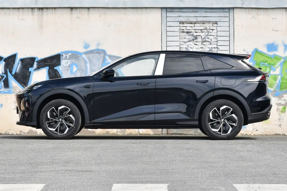 Changan deepal S07 230 ultra sotilaadi