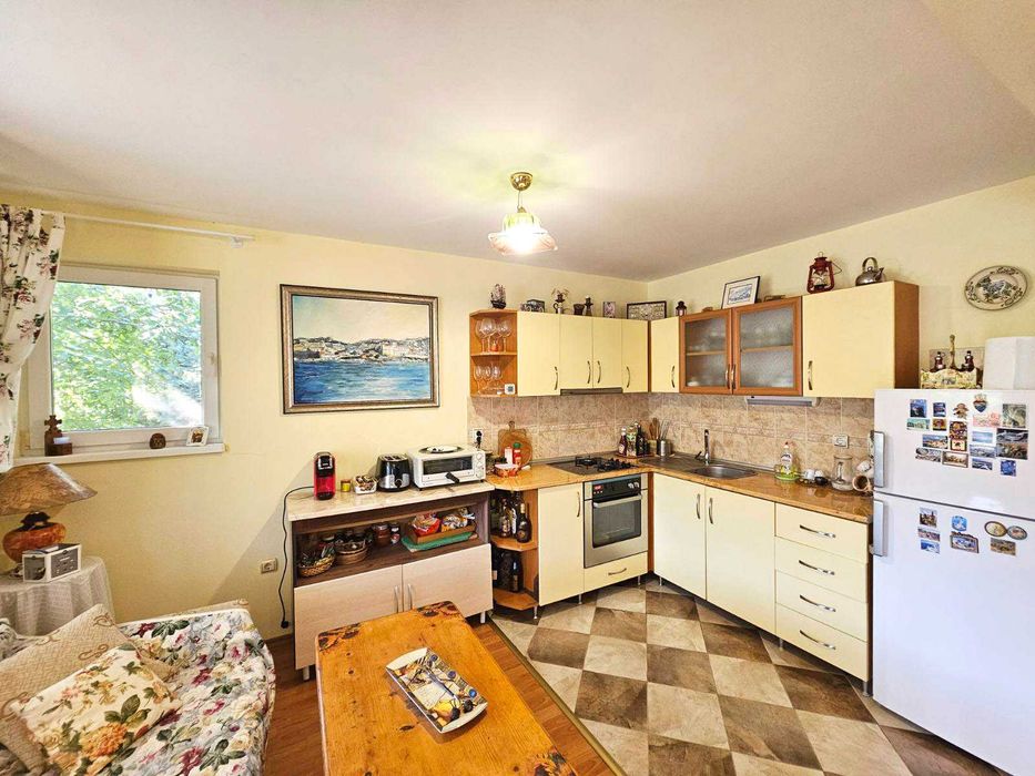 Продава се Къща в Балчик - 160 кв.м за 1250 €/кв.м - Снимка #2