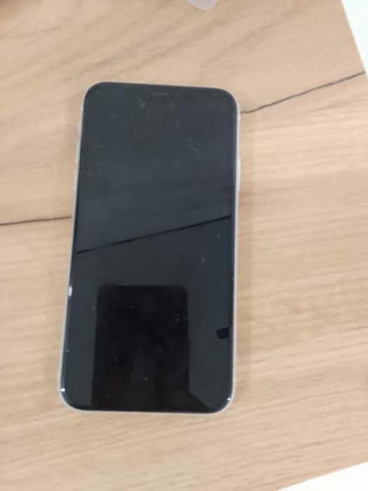 Iphone 11 64gb продам