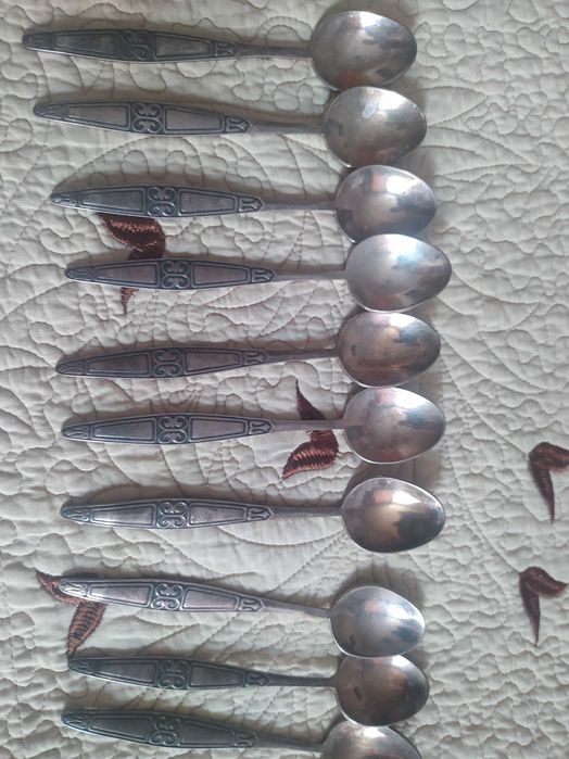 Продам мельхиоровые столовые приборы