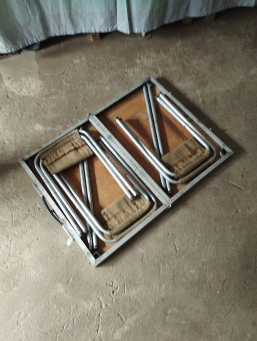 Складной столик для природы