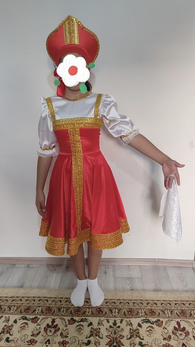 Продам платье  разные