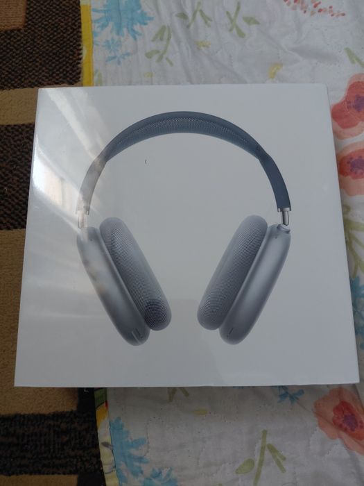 Apple airpods max blue
