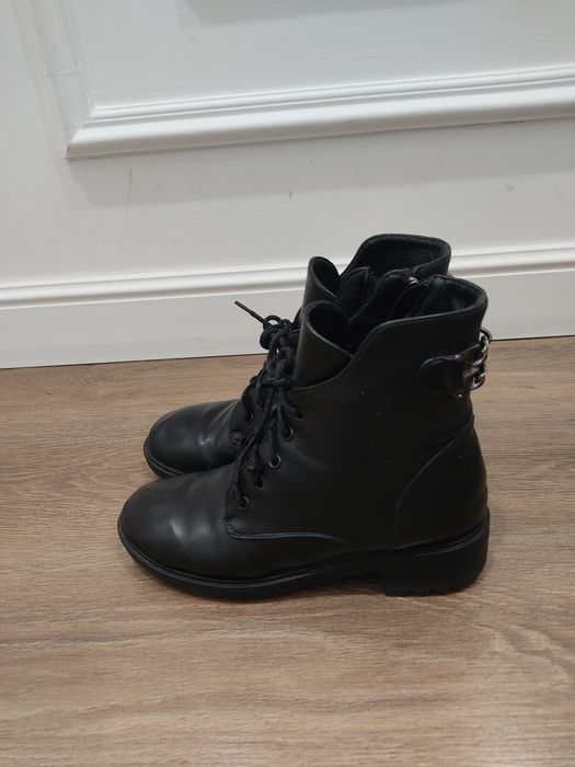 Срочно продам  зим.сапоги