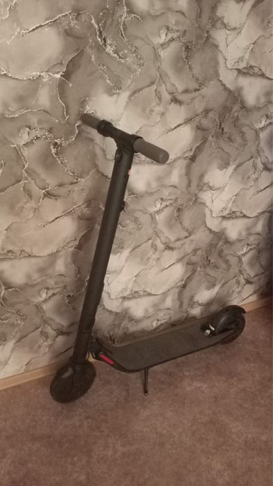 Срочно продам электро самокат