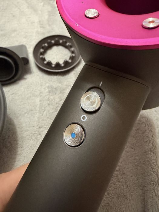 Dyson supersonic