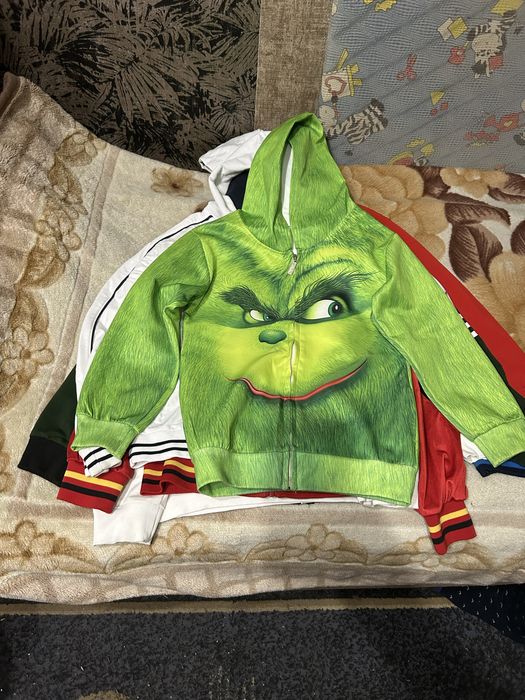 Продам вещи на мальчика 10 лет