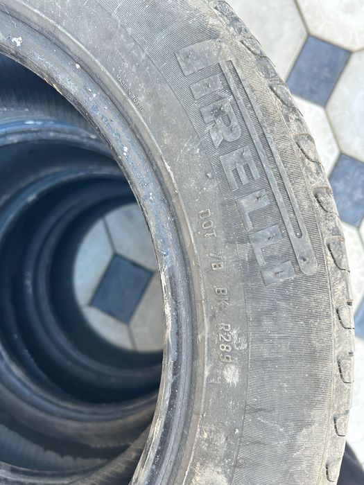 Продам летние шыны pirelli