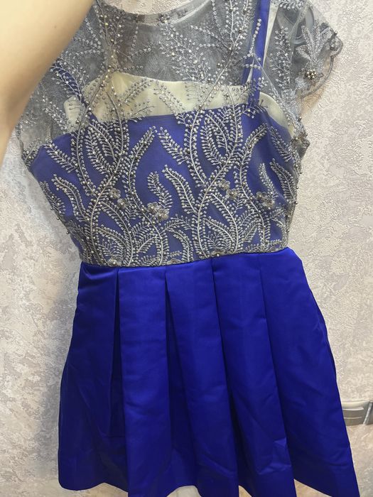 платье размера М