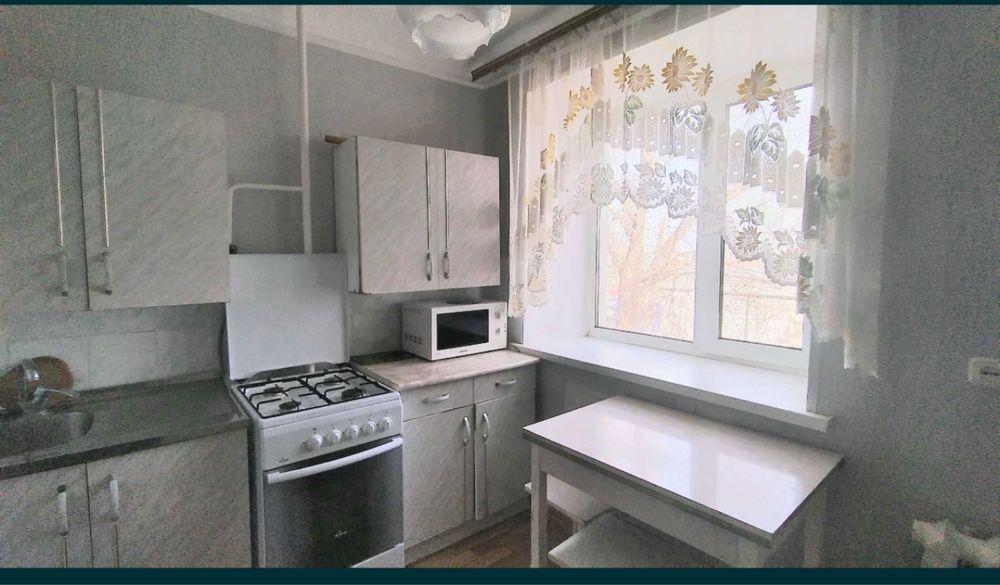 Сдам 2 комнатную квартиру