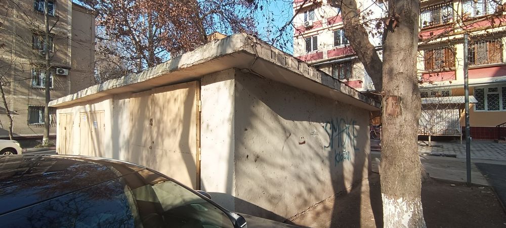 Продаётся или Сдаётся на аренду Бетонный гараж