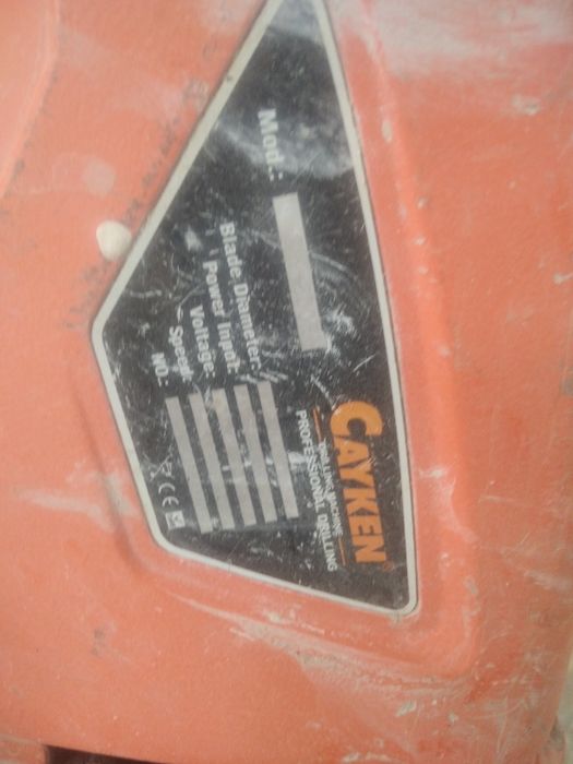 Almazni cayken almazni aparat sotiladi