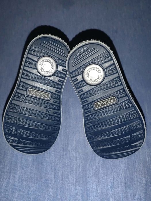 Primigi mărimea 20
